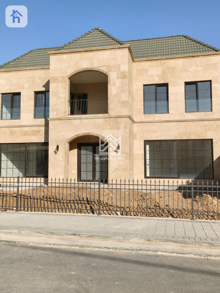 Modern house in prime location — 2
