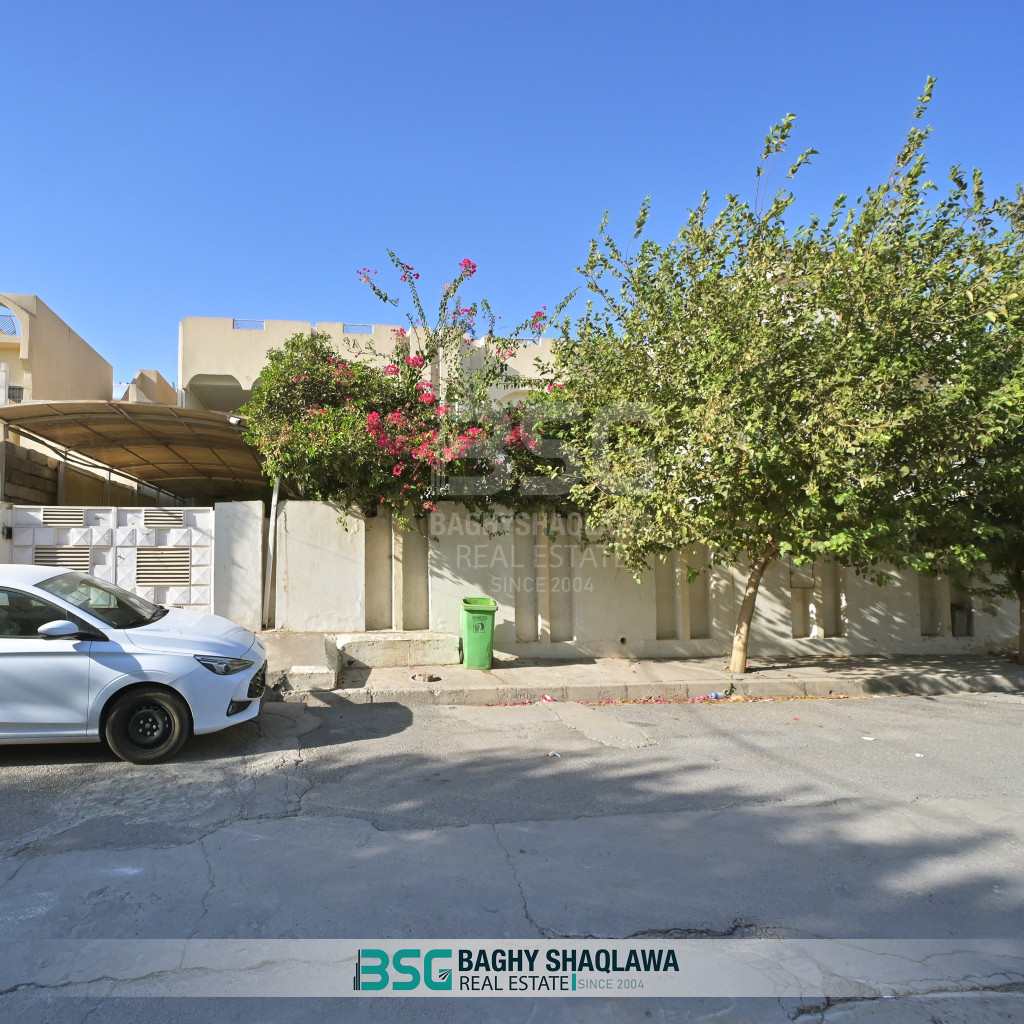House for sale in Dhubat