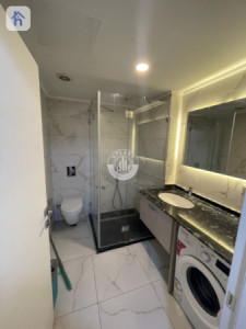 Studio Apartment Image 3