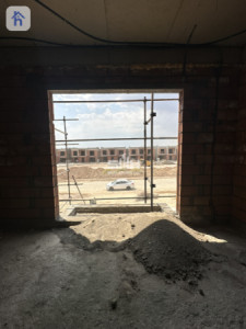 Spacious House in Olive Garden City image 11