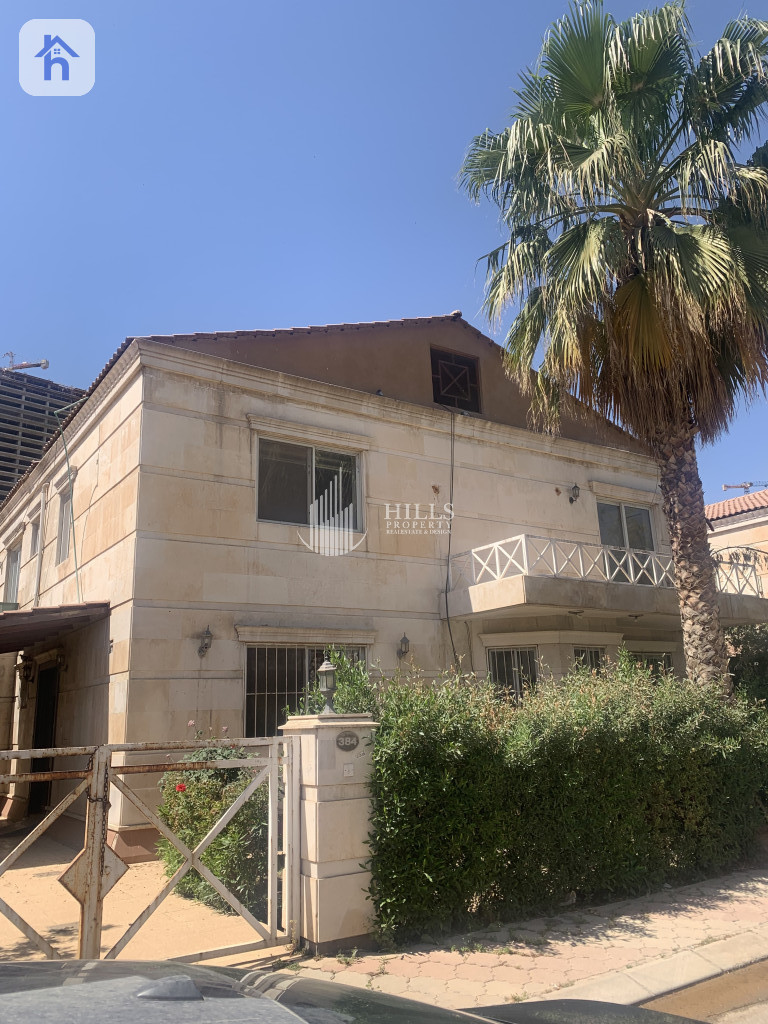 House (324m²)
