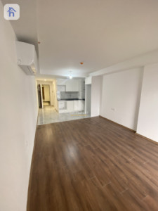 Modern apartment with great amenities image 1