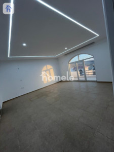 Modern House Image 9
