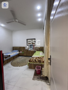 Modern House with Multiple Bedrooms in Dream City Image 8
