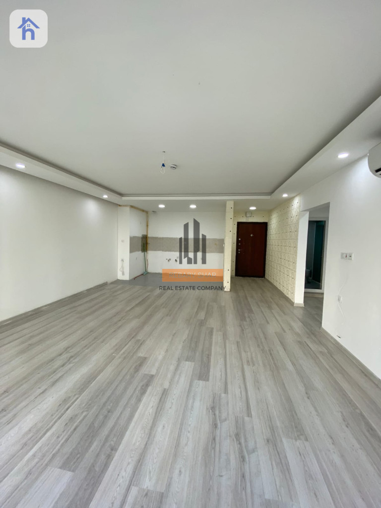 Modern Apartment in Zanko Complex