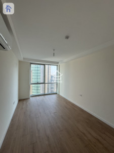Spacious Apartment in Empire Wings image 8