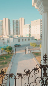 Luxury House image 7