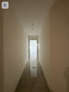 Cozy Apartment in Empire Square Image 9