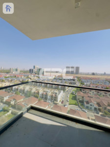 Spacious 3 Bedroom Apartment in Rami Towers image 12