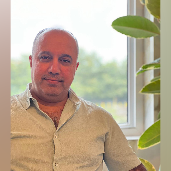 Samnak Abdulkhaliq