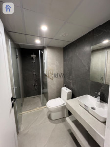 Studio Apartment image 6
