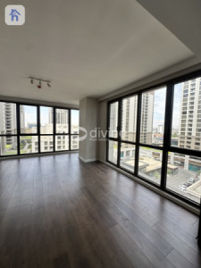Modern Apartment image 2