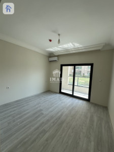 Spacious Apartment in Eskan Towers Image 4
