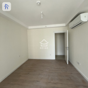 Garden View Apartment Image 6