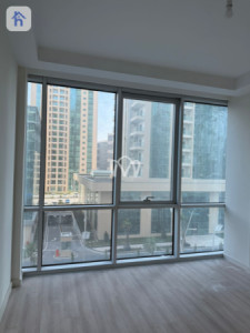 Spacious Apartment with Stunning Views Image 8