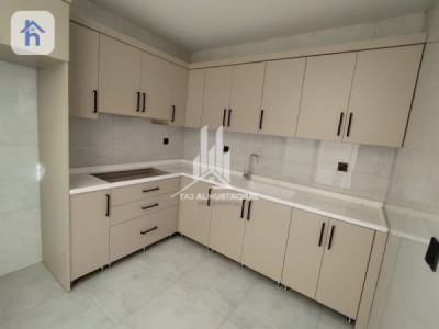 Modern 4-Bedroom House For Rent image 2