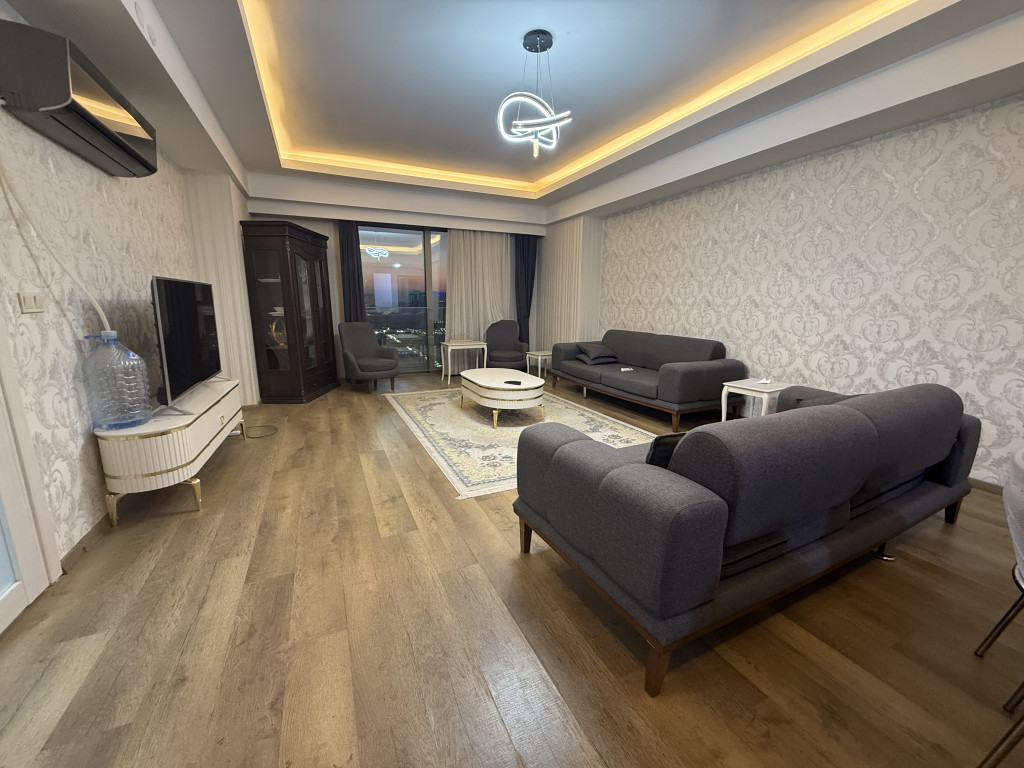 شوقەی ڕاخراو بۆ کرێ