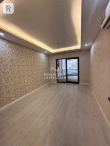 Bright Apartment in Prime Location image 4