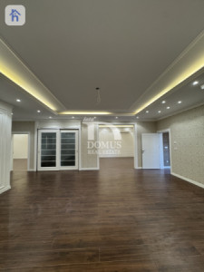 Modern House image 8
