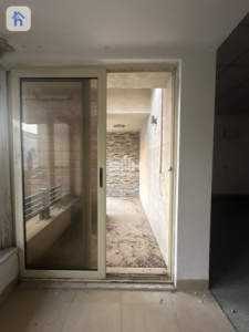 Spacious House in 32 Park image 8