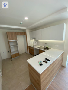 Studio Apartment For Rent Image 5