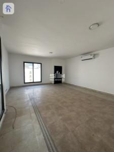 Spacious 4 Bedroom House in Dream City image 2