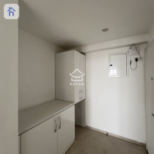 Corner Apartment Image 5