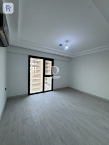 Spacious Apartment with Stunning Views image 3