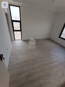 Bright 2BR Apartment in Prime Location Resim 5