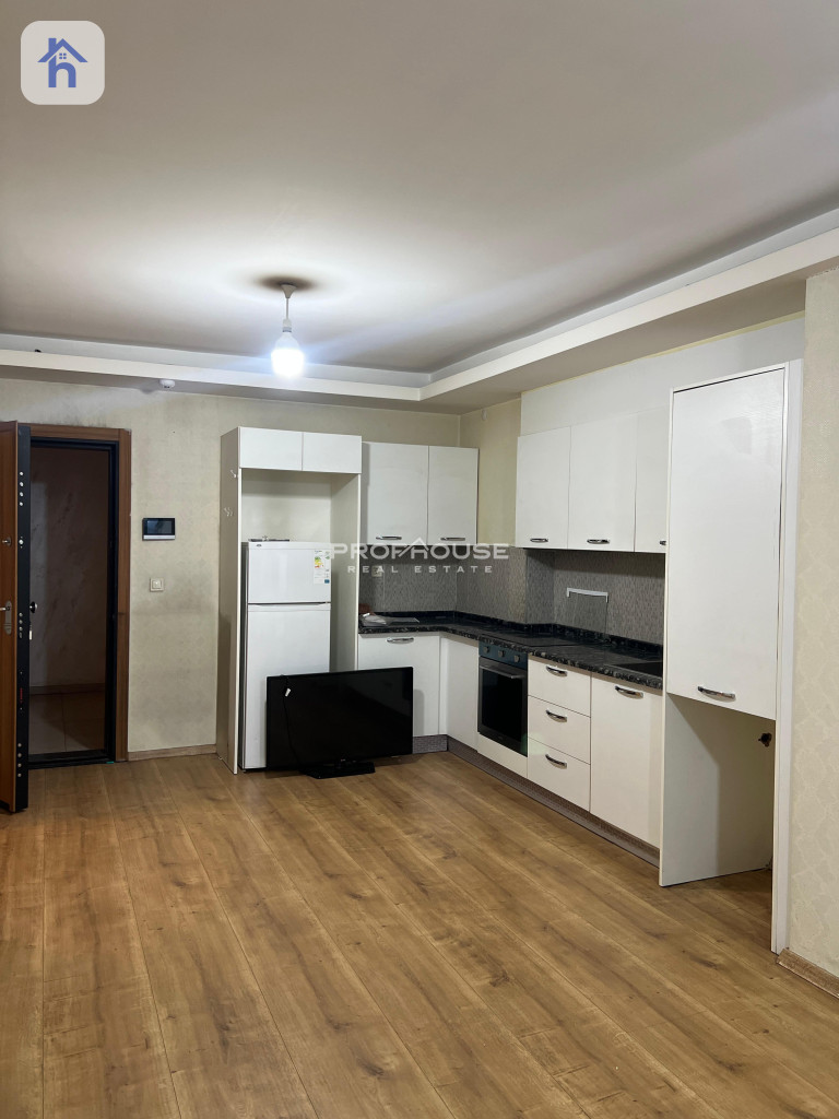 شوقەیەکی ئارام بۆ یەک ژووری نوستن بەردەستە