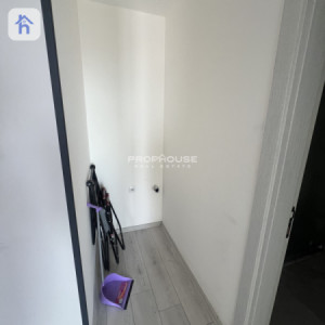 Modern Apartment in Rena Towers Image 4