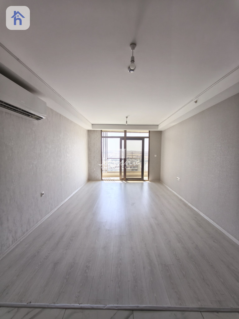 Modern apartment in Empire Pearl Towers