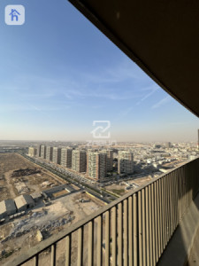 Luxurious 4 Bedroom Apartment image 6