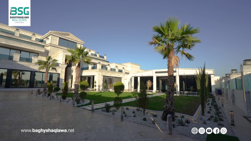 قصر مميز  للبیع في مديتة اتكونز (ازادي نوي)