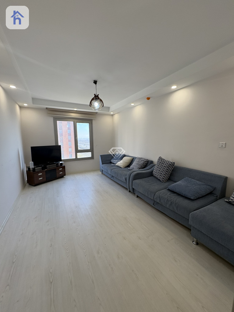 شوقەی ڕاخراو بۆ کرێ