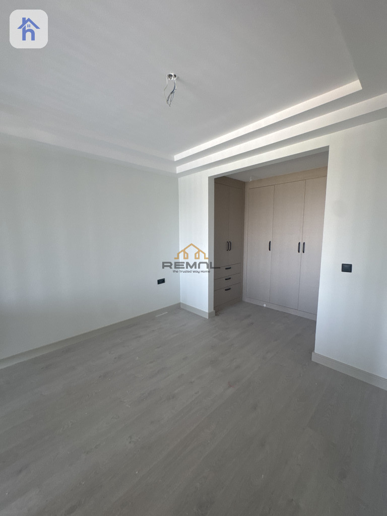 Cozy Apartment in Rami Towers Image 2