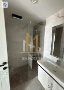 Luxurious Apartment in Rami Towers Image 10