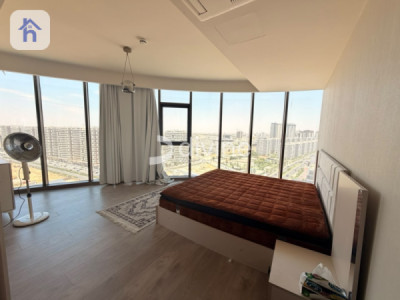 Spacious Apartment in Cavalli Tower image 4