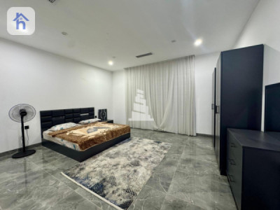 منزل مؤثث واسع للبيع صورة 11