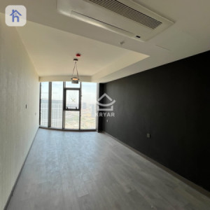 Modern one-bedroom apartment image 5