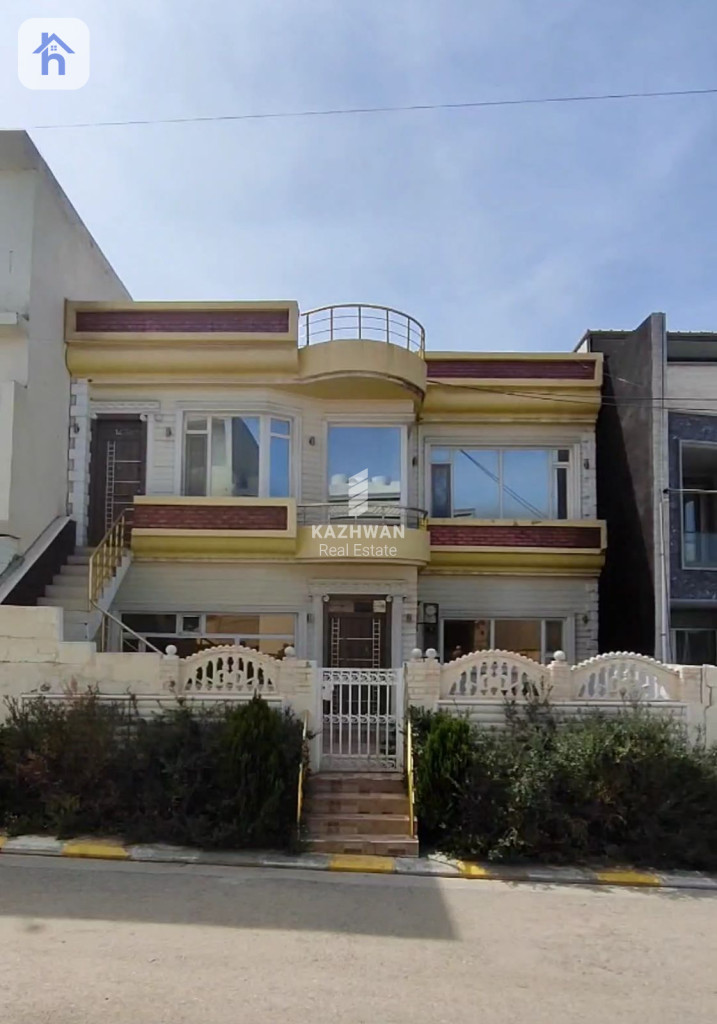 House (200m²)