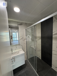 Modern apartment with 2 bedrooms Resim 11