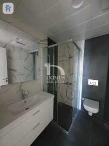Elegant 2-Bedroom Apartment for Rent Image 10