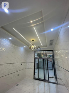 Luxury House Two Floors Image 5