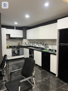 Spacious Apartment in MNW Towers Image 3