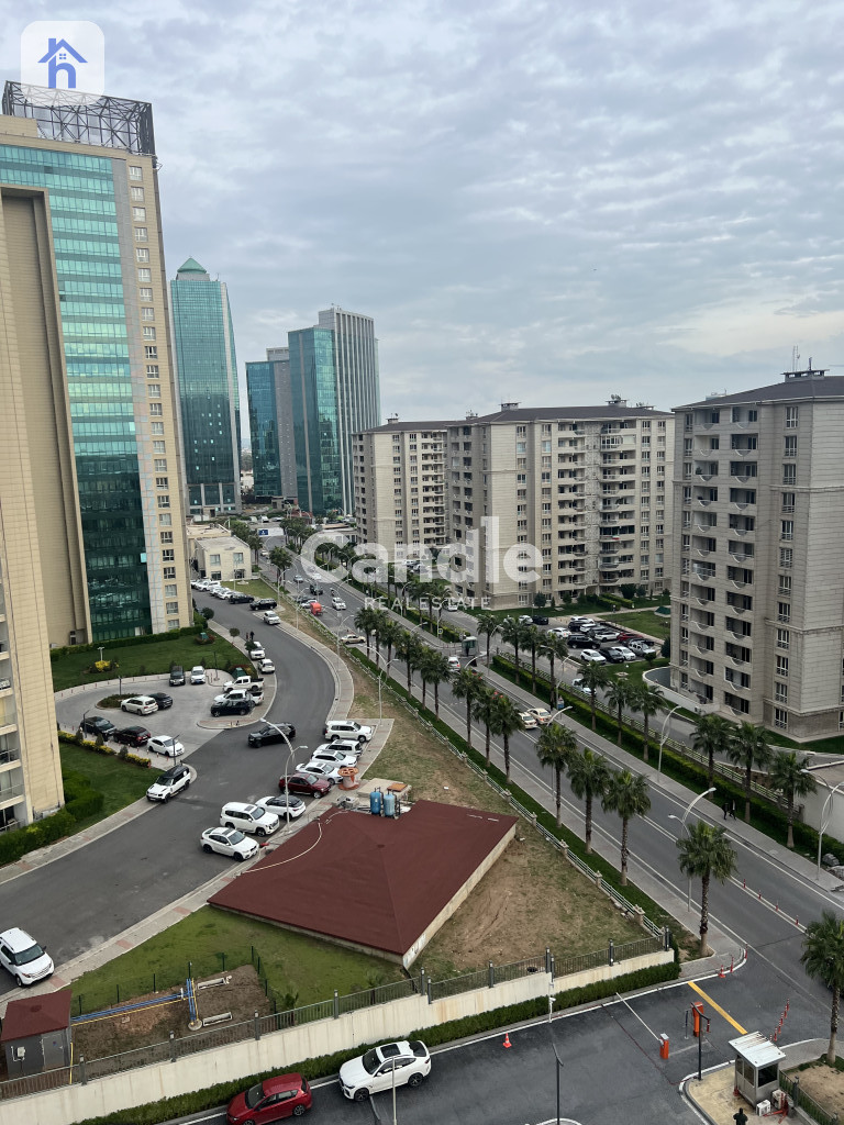 شقة بواجهة داخلیة