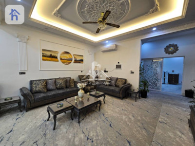 Stylish House with 4 Bedrooms Resim 9