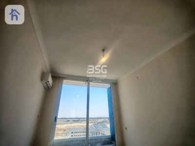 Spacious 2 BR Apartment image 3