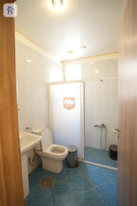 2-story house with 4 bedrooms image 11