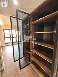 Elegant 2-BR Apartment with Terrace Image 8